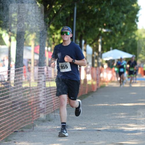 07.09.2025 - 19. Norderstedt Triathlon Michael Strokosch http://msf.ph/oto/8772338 07.09.2025 16:33:00 Laufen 543, 927, 943, 955, 1043, 1602 meine-sportfotos.de