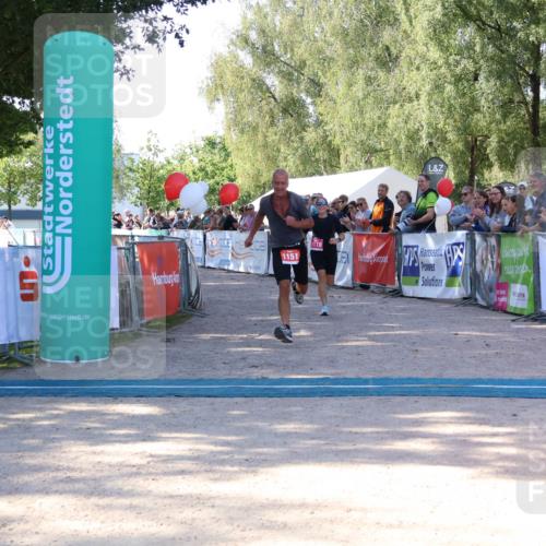 07.09.2025 - 19. Norderstedt Triathlon Zöllner http://msf.ph/oto/8772339 07.09.2025 10:48:21 Ziel 1110, 1151 meine-sportfotos.de