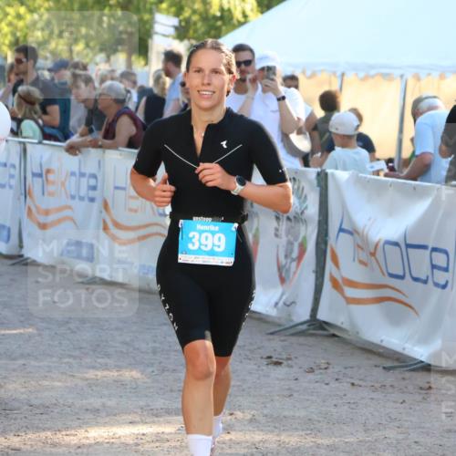 07.09.2025 - 19. Norderstedt Triathlon Zöllner http://msf.ph/oto/8772374 07.09.2025 16:49:02 Ziel 399, 467, 1575 meine-sportfotos.de