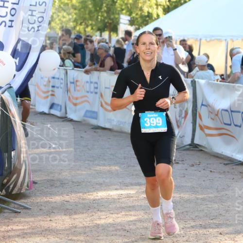 07.09.2025 - 19. Norderstedt Triathlon Zöllner http://msf.ph/oto/8772377 07.09.2025 16:49:02 Ziel 399, 467, 1575 meine-sportfotos.de