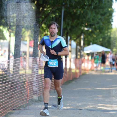 07.09.2025 - 19. Norderstedt Triathlon Michael Strokosch http://msf.ph/oto/8772378 07.09.2025 16:33:09 Laufen 902, 1606, 1609 meine-sportfotos.de