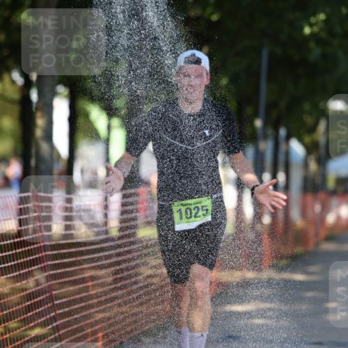 07.09.2025 - 19. Norderstedt Triathlon Michael Strokosch http://msf.ph/oto/8772402 07.09.2025 15:36:29 Laufen 1511 meine-sportfotos.de