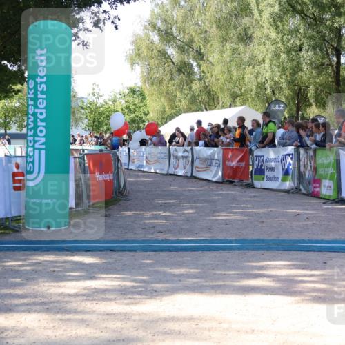 07.09.2025 - 19. Norderstedt Triathlon Zöllner http://msf.ph/oto/8772419 07.09.2025 10:49:01 Ziel 654, 1117 meine-sportfotos.de