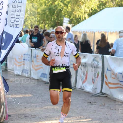 07.09.2025 - 19. Norderstedt Triathlon Zöllner http://msf.ph/oto/8772488 07.09.2025 16:49:23 Ziel 387, 1053, 1551, 1588 meine-sportfotos.de
