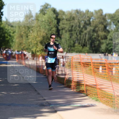 07.09.2025 - 19. Norderstedt Triathlon Michael Strokosch http://msf.ph/oto/8772520 07.09.2025 15:36:52 Laufen 917, 1431, 1505 meine-sportfotos.de