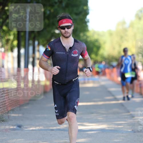 07.09.2025 - 19. Norderstedt Triathlon Michael Strokosch http://msf.ph/oto/8772548 07.09.2025 16:33:28 Laufen 380, 488, 509, 893, 1088, 1089, 1569 meine-sportfotos.de