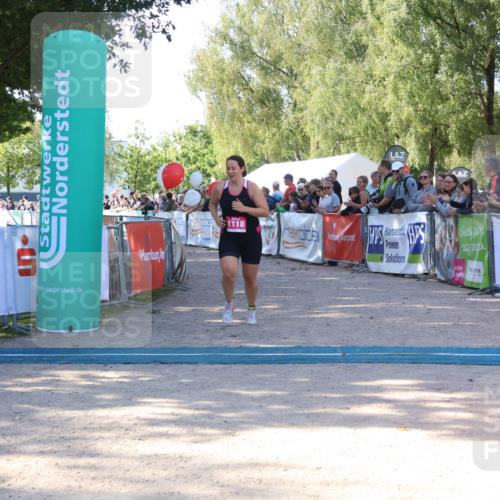 07.09.2025 - 19. Norderstedt Triathlon Zöllner http://msf.ph/oto/8772555 07.09.2025 10:50:30 Ziel 1118 meine-sportfotos.de