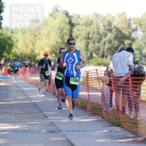 07.09.2025 - 19. Norderstedt Triathlon Michael Strokosch http://msf.ph/oto/8772563 07.09.2025 16:33:31 Laufen 488, 1087, 1088, 1089, 1569 meine-sportfotos.de