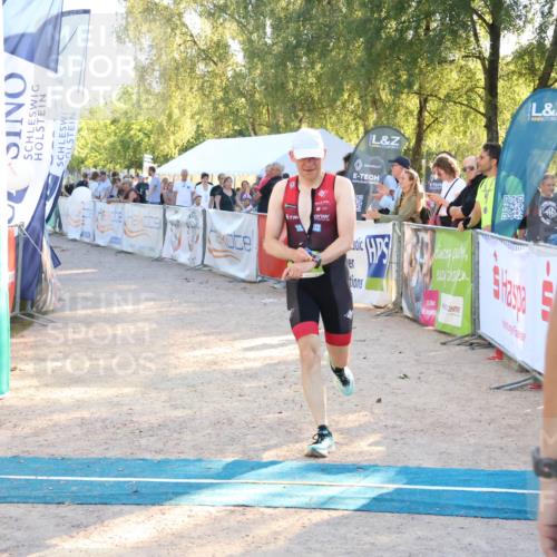 07.09.2025 - 19. Norderstedt Triathlon Zöllner http://msf.ph/oto/8772579 07.09.2025 16:49:39 Ziel 1574 meine-sportfotos.de