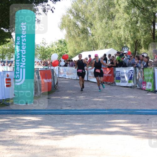07.09.2025 - 19. Norderstedt Triathlon Zöllner http://msf.ph/oto/8772750 07.09.2025 10:52:18 Ziel 667, 1114, 1141 meine-sportfotos.de