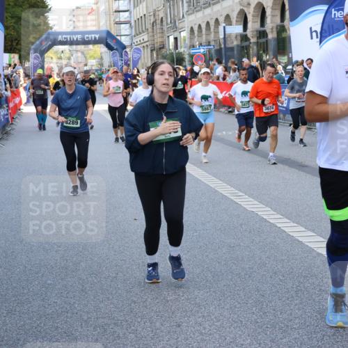 07.09.2025 - BARMER Alsterlauf Strokosch-Dieckow http://msf.ph/oto/8772774 07.09.2025 10:09:26 Ziel 2023, 2197, 2224, 2363, 2391, 2469, 2622, 2925, 3054, 3549, 3770, 4155, 4203, 4260, 4474, 4714, 4743, 4906, 4915, 5052, 5443, 6258, 8115, 8147, 8162 meine-sportfotos.de