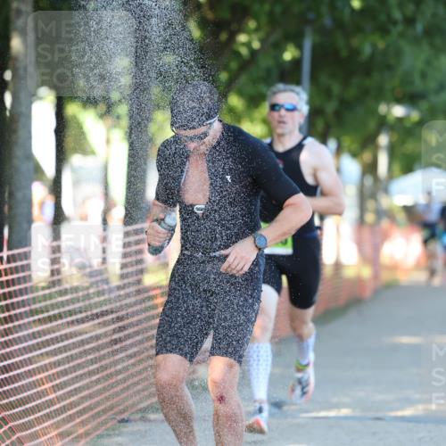 07.09.2025 - 19. Norderstedt Triathlon Michael Strokosch http://msf.ph/oto/8772791 07.09.2025 16:34:16 Laufen 399, 866, 940, 1080, 1587, 1590, 1621 meine-sportfotos.de