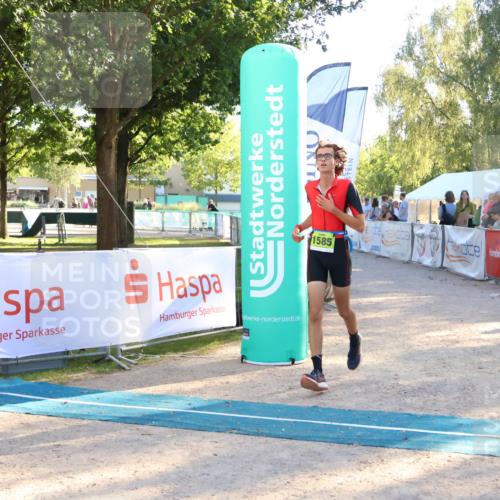 07.09.2025 - 19. Norderstedt Triathlon Zöllner http://msf.ph/oto/8772792 07.09.2025 16:50:18 Ziel 1585, 1607 meine-sportfotos.de