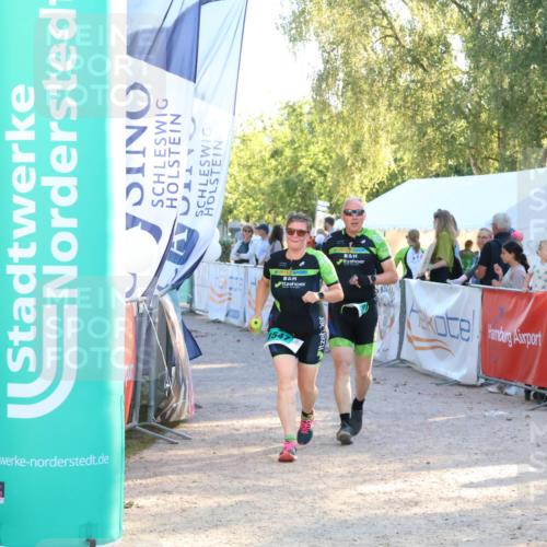 07.09.2025 - 19. Norderstedt Triathlon Zöllner http://msf.ph/oto/8772824 07.09.2025 16:50:45 Ziel 1524, 1547 meine-sportfotos.de