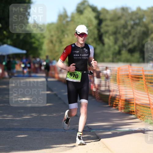 07.09.2025 - 19. Norderstedt Triathlon Michael Strokosch http://msf.ph/oto/8772829 07.09.2025 15:38:16 Laufen 475, 970, 1496, 1504 meine-sportfotos.de