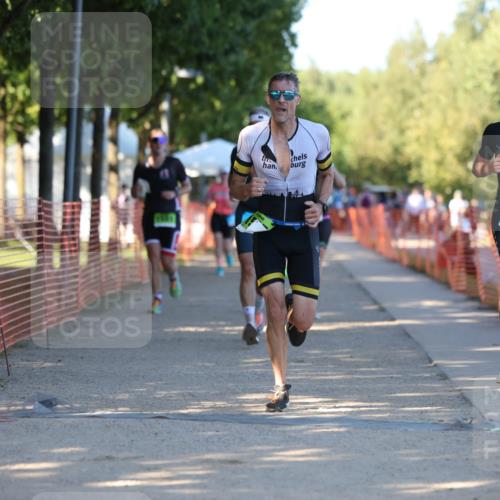 07.09.2025 - 19. Norderstedt Triathlon Michael Strokosch http://msf.ph/oto/8772836 07.09.2025 16:34:23 Laufen 396, 930, 940, 1080, 1581, 1587, 1613 meine-sportfotos.de
