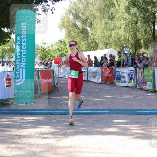 07.09.2025 - 19. Norderstedt Triathlon Zöllner http://msf.ph/oto/8772841 07.09.2025 10:52:39 Ziel 86 meine-sportfotos.de