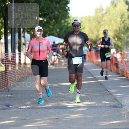 07.09.2025 - 19. Norderstedt Triathlon Michael Strokosch http://msf.ph/oto/8772909 07.09.2025 16:34:32 Laufen 914, 1442, 1581, 1613, 1619 meine-sportfotos.de