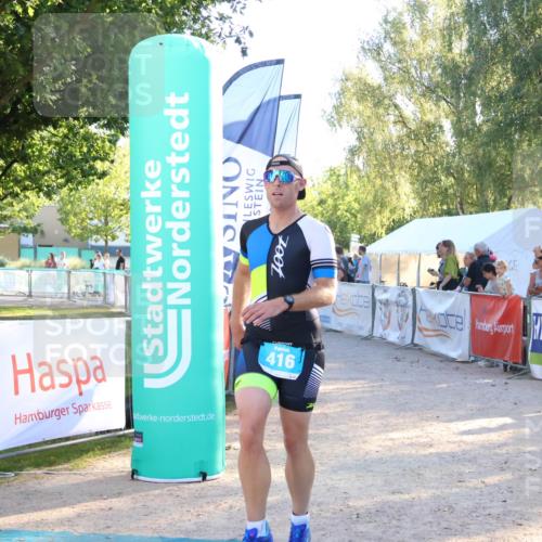 07.09.2025 - 19. Norderstedt Triathlon Zöllner http://msf.ph/oto/8773006 07.09.2025 16:51:04 Ziel 416, 1061, 1424, 1559 meine-sportfotos.de