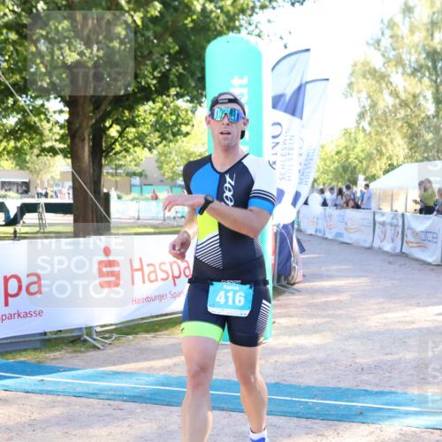 07.09.2025 - 19. Norderstedt Triathlon Zöllner http://msf.ph/oto/8773013 07.09.2025 16:51:05 Ziel 416, 1061, 1424, 1559 meine-sportfotos.de