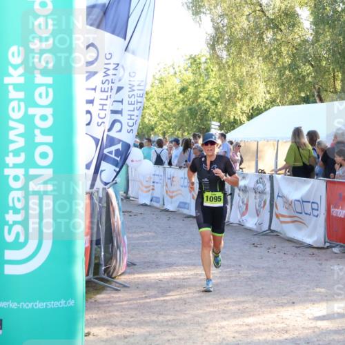 07.09.2025 - 19. Norderstedt Triathlon Zöllner http://msf.ph/oto/8773042 07.09.2025 16:51:35 Ziel 1095 meine-sportfotos.de