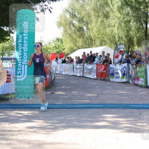 07.09.2025 - 19. Norderstedt Triathlon Zöllner http://msf.ph/oto/8773102 07.09.2025 10:54:45 Ziel 657, 1131 meine-sportfotos.de
