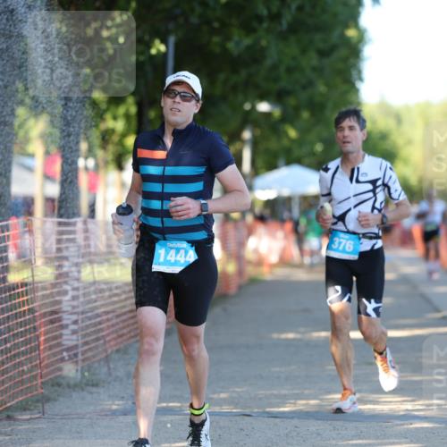07.09.2025 - 19. Norderstedt Triathlon Michael Strokosch http://msf.ph/oto/8773108 07.09.2025 16:35:48 Laufen 376, 913, 924, 946, 1444 meine-sportfotos.de