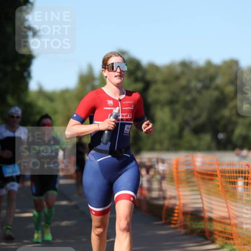 07.09.2025 - 19. Norderstedt Triathlon Michael Strokosch http://msf.ph/oto/8773115 07.09.2025 15:39:11 Laufen 449, 469, 1480, 1498 meine-sportfotos.de