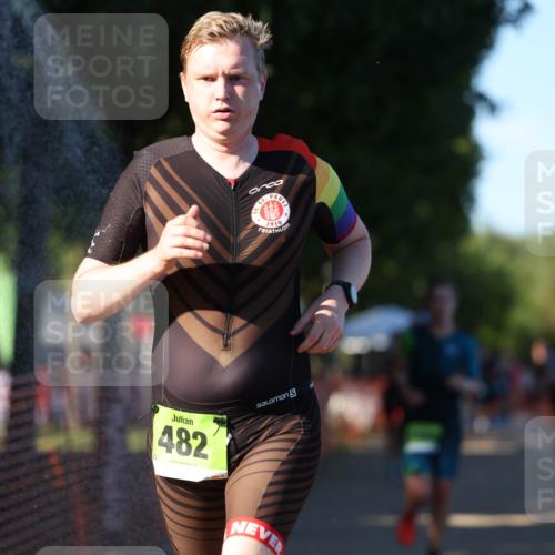 07.09.2025 - 19. Norderstedt Triathlon Michael Strokosch http://msf.ph/oto/8773151 07.09.2025 16:36:01 Laufen 482, 1085, 1588, 1628 meine-sportfotos.de