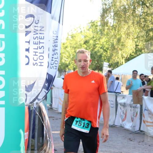 07.09.2025 - 19. Norderstedt Triathlon Zöllner http://msf.ph/oto/8773155 07.09.2025 16:51:56 Ziel 1084, 1092, 1513, 1567 meine-sportfotos.de
