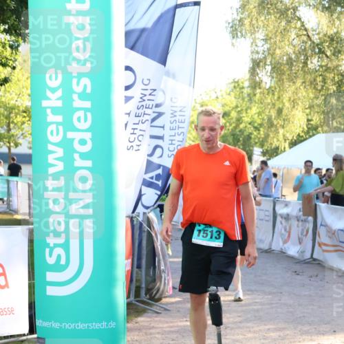 07.09.2025 - 19. Norderstedt Triathlon Zöllner http://msf.ph/oto/8773158 07.09.2025 16:51:56 Ziel 1084, 1092, 1513, 1567 meine-sportfotos.de