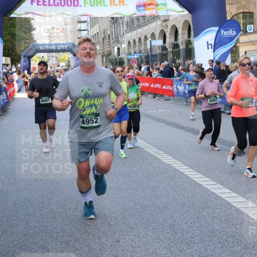 07.09.2025 - BARMER Alsterlauf Strokosch-Dieckow http://msf.ph/oto/8773161 07.09.2025 10:09:21 Ziel 2023, 2197, 2224, 2363, 2391, 2622, 2925, 3054, 3770, 4155, 4203, 4260, 4474, 4522, 4714, 4743, 4906, 4915, 5052, 5443, 5519, 5533, 5821, 6190, 6258, 8115, 8147, 8162 meine-sportfotos.de