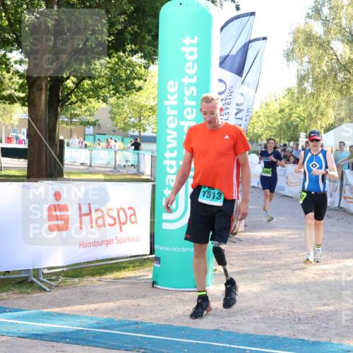 07.09.2025 - 19. Norderstedt Triathlon Zöllner http://msf.ph/oto/8773179 07.09.2025 16:51:57 Ziel 1084, 1092, 1513, 1567 meine-sportfotos.de