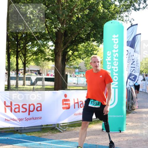 07.09.2025 - 19. Norderstedt Triathlon Zöllner http://msf.ph/oto/8773203 07.09.2025 16:51:58 Ziel 431, 1084, 1092, 1513, 1567 meine-sportfotos.de