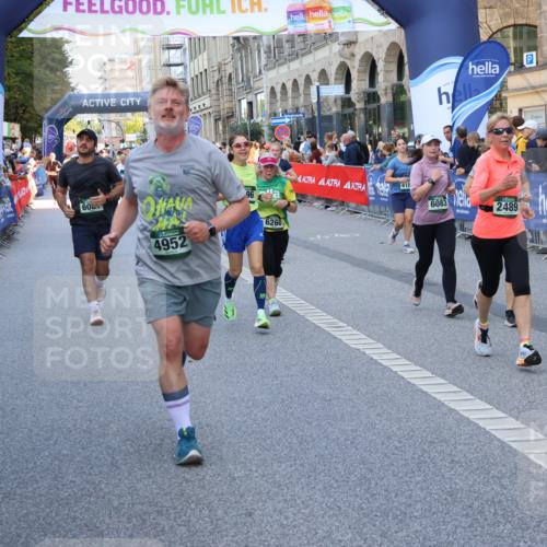 07.09.2025 - BARMER Alsterlauf Strokosch-Dieckow http://msf.ph/oto/8773211 07.09.2025 10:09:21 Ziel 2023, 2197, 2224, 2363, 2391, 2622, 2925, 3054, 3770, 4155, 4203, 4260, 4474, 4522, 4714, 4743, 4906, 4915, 5052, 5443, 5519, 5533, 5821, 6190, 6258, 8115, 8147, 8162 meine-sportfotos.de