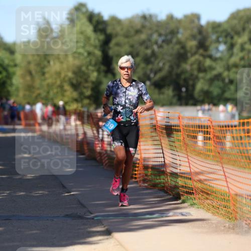 07.09.2025 - 19. Norderstedt Triathlon Michael Strokosch http://msf.ph/oto/8773250 07.09.2025 15:39:21 Laufen 469, 1439, 1500 meine-sportfotos.de