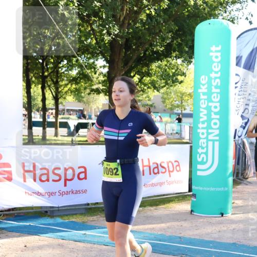 07.09.2025 - 19. Norderstedt Triathlon Zöllner http://msf.ph/oto/8773255 07.09.2025 16:52:02 Ziel 431, 1092, 1513, 1567 meine-sportfotos.de