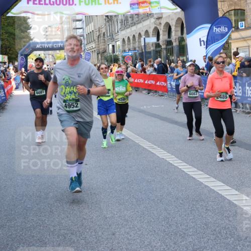 07.09.2025 - BARMER Alsterlauf Strokosch-Dieckow http://msf.ph/oto/8773259 07.09.2025 10:09:21 Ziel 2023, 2197, 2224, 2363, 2391, 2622, 2925, 3054, 3770, 4155, 4203, 4260, 4474, 4522, 4714, 4743, 4906, 4915, 5052, 5443, 5519, 5533, 5821, 6190, 6258, 8115, 8147, 8162 meine-sportfotos.de