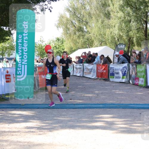 07.09.2025 - 19. Norderstedt Triathlon Zöllner http://msf.ph/oto/8773260 07.09.2025 10:55:58 Ziel 134, 637, 661, 680 meine-sportfotos.de
