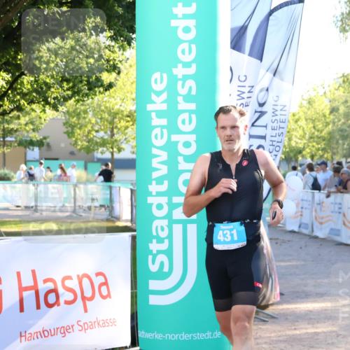 07.09.2025 - 19. Norderstedt Triathlon Zöllner http://msf.ph/oto/8773267 07.09.2025 16:52:02 Ziel 431, 1092, 1513, 1567 meine-sportfotos.de