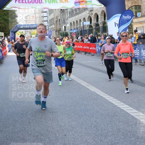 07.09.2025 - BARMER Alsterlauf Strokosch-Dieckow http://msf.ph/oto/8773283 07.09.2025 10:09:21 Ziel 2023, 2197, 2224, 2363, 2391, 2622, 2925, 3054, 3770, 4155, 4203, 4260, 4474, 4522, 4714, 4743, 4906, 4915, 5052, 5443, 5519, 5533, 5821, 6190, 6258, 8115, 8147, 8162 meine-sportfotos.de