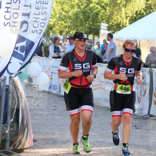 07.09.2025 - 19. Norderstedt Triathlon Zöllner http://msf.ph/oto/8773293 07.09.2025 16:52:39 Ziel 445, 446 meine-sportfotos.de