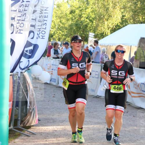 07.09.2025 - 19. Norderstedt Triathlon Zöllner http://msf.ph/oto/8773303 07.09.2025 16:52:40 Ziel 445, 446 meine-sportfotos.de