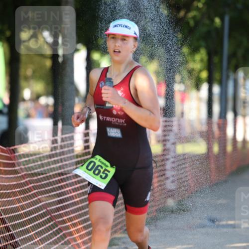 07.09.2025 - 19. Norderstedt Triathlon Michael Strokosch http://msf.ph/oto/8773360 07.09.2025 16:36:55 Laufen 530, 937, 1065, 1424 meine-sportfotos.de