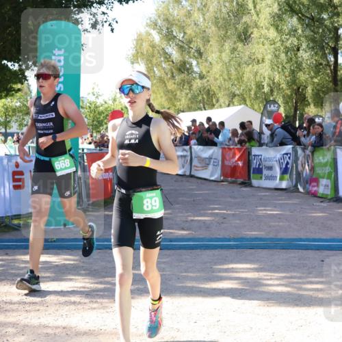 07.09.2025 - 19. Norderstedt Triathlon Zöllner http://msf.ph/oto/8773371 07.09.2025 10:56:22 Ziel 89, 109, 114, 668, 1150 meine-sportfotos.de