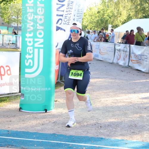 07.09.2025 - 19. Norderstedt Triathlon Zöllner http://msf.ph/oto/8773379 07.09.2025 16:52:50 Ziel 1094 meine-sportfotos.de
