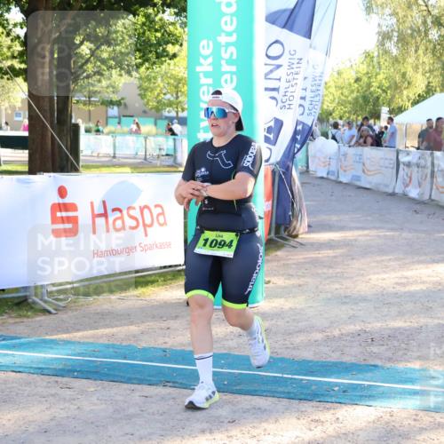 07.09.2025 - 19. Norderstedt Triathlon Zöllner http://msf.ph/oto/8773392 07.09.2025 16:52:51 Ziel 1094 meine-sportfotos.de
