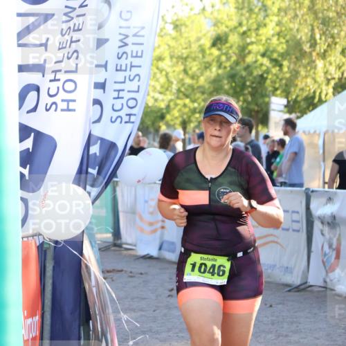 07.09.2025 - 19. Norderstedt Triathlon Zöllner http://msf.ph/oto/8773395 07.09.2025 16:52:56 Ziel 1046, 1094 meine-sportfotos.de