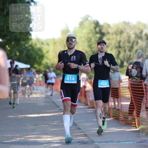 07.09.2025 - 19. Norderstedt Triathlon Michael Strokosch http://msf.ph/oto/8773397 07.09.2025 16:37:09 Laufen 402, 414, 938, 1051, 1417, 1591, 1610, 1624 meine-sportfotos.de