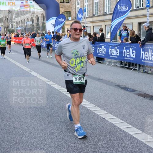 07.09.2025 - BARMER Alsterlauf Strokosch-Dieckow http://msf.ph/oto/8773430 07.09.2025 10:09:19 Ziel 2023, 2197, 2224, 2363, 2391, 2622, 2925, 3770, 4155, 4203, 4260, 4435, 4474, 4522, 4714, 4743, 4906, 4915, 5052, 5131, 5443, 5519, 5533, 5821, 6190, 6258 meine-sportfotos.de